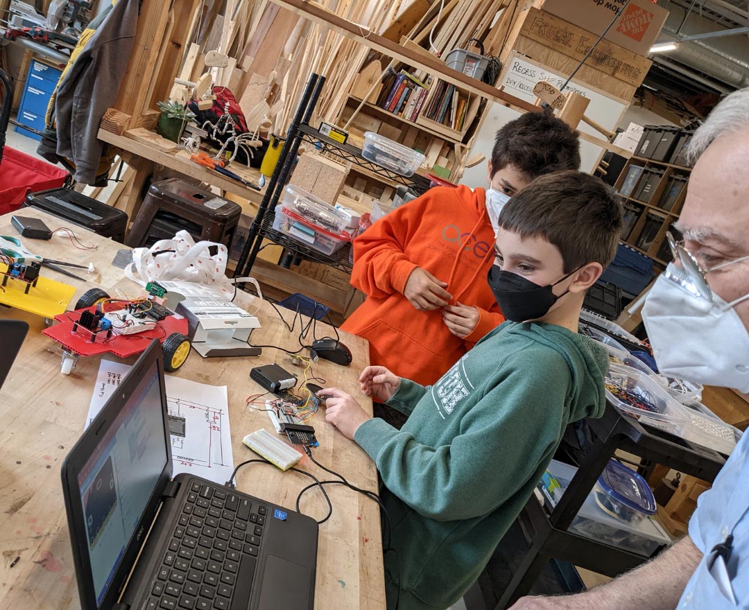 Robotics: microbit engineering